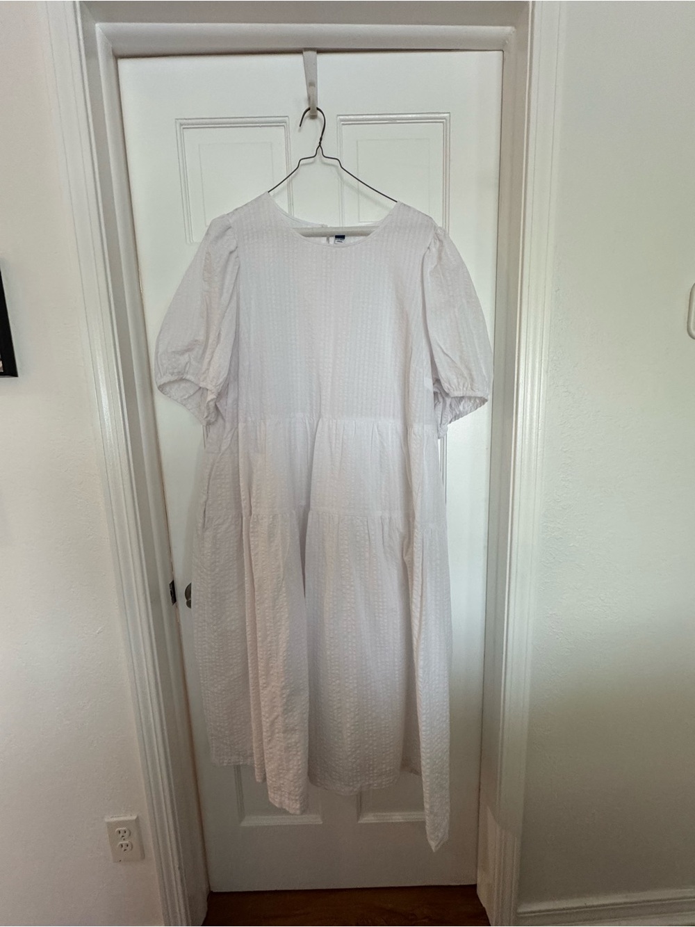 Old Navy White Puff-Sleeve Tiered Midi Dress